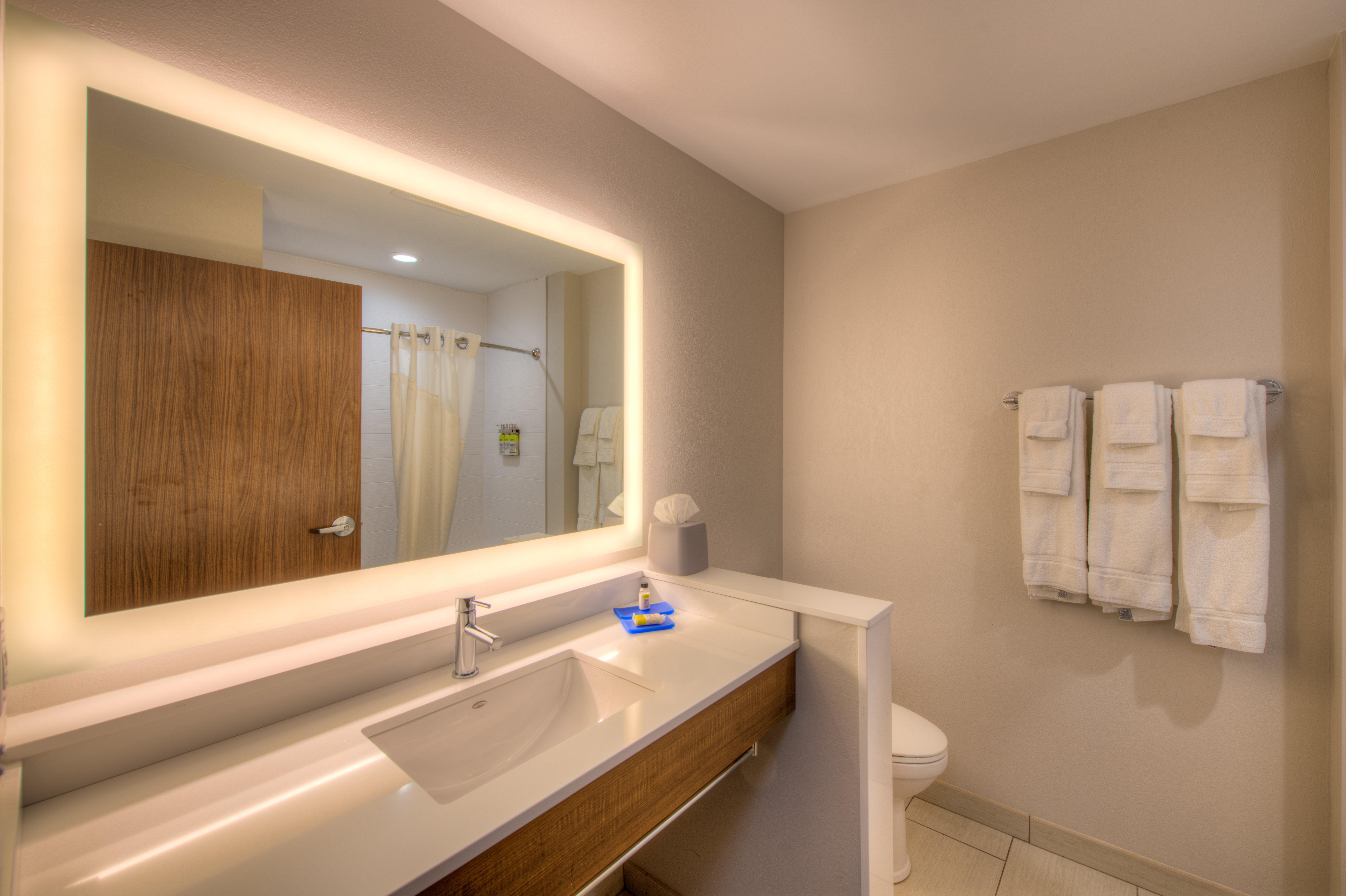 Holiday Inn Express & Suites - Remington By Ihg Екстер'єр фото